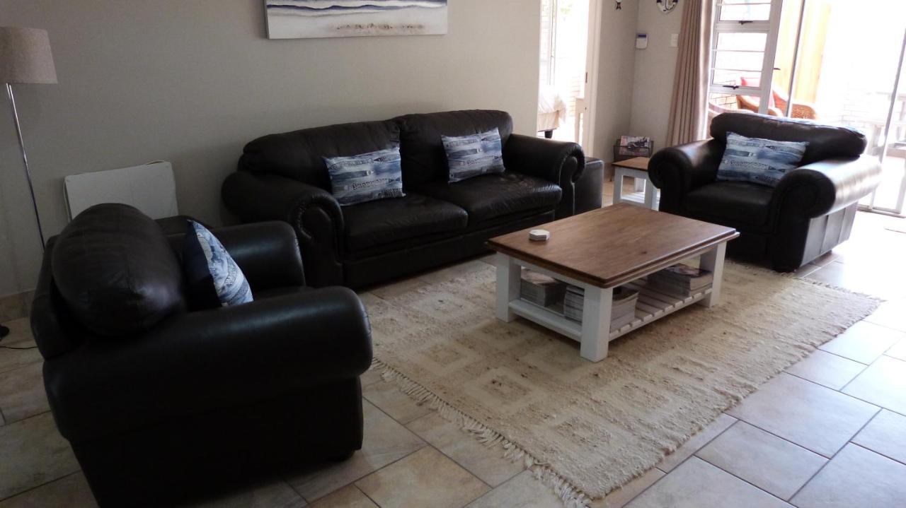 Settle Inn Self Catering Units Colchester Exteriör bild
