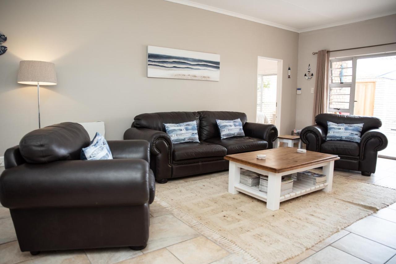 Settle Inn Self Catering Units Colchester Exteriör bild